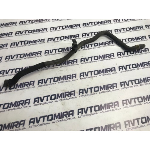 Патрубок системи охолоджування Opel Astra H 2004-2010 1.9 CDTI 16V 1337725